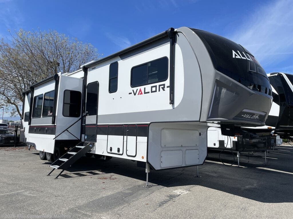 2025 Valor 41V16 by Alliance RV from Blue Compass RV Manteca in Manteca, California