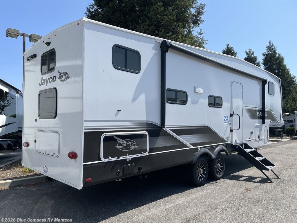 2025 Eagle SLE 28BHU by Jayco from Blue Compass RV Manteca in Manteca, California