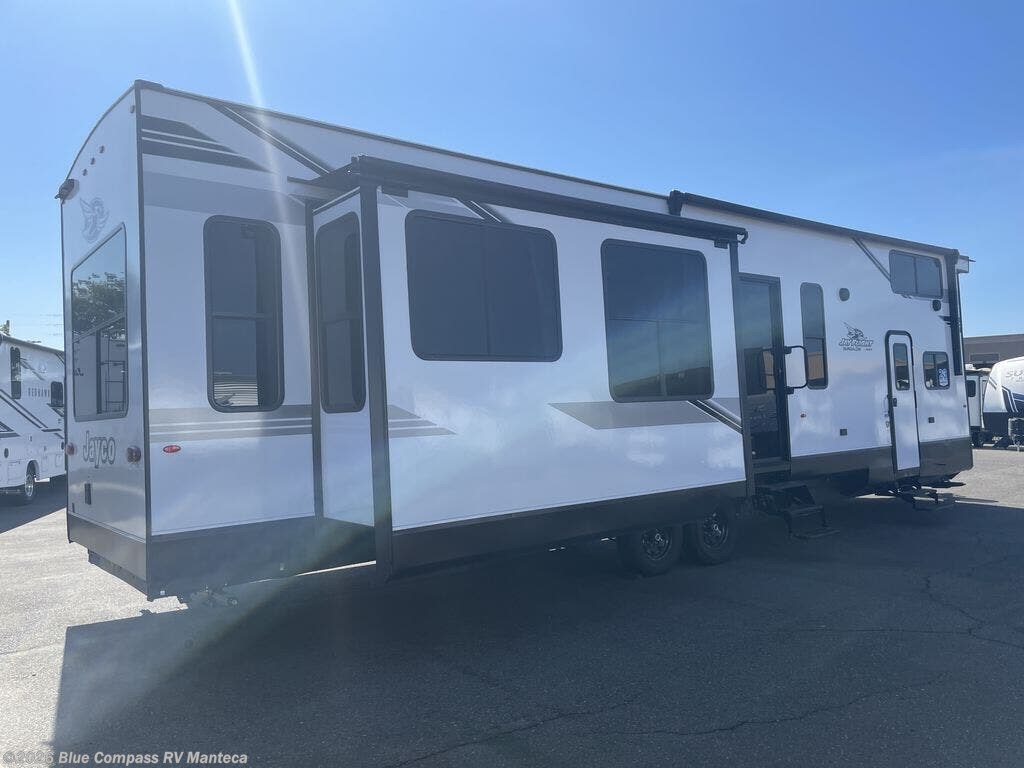 2025 Jay Flight Bungalow 40DLFT by Jayco from Blue Compass RV Manteca in Manteca, California