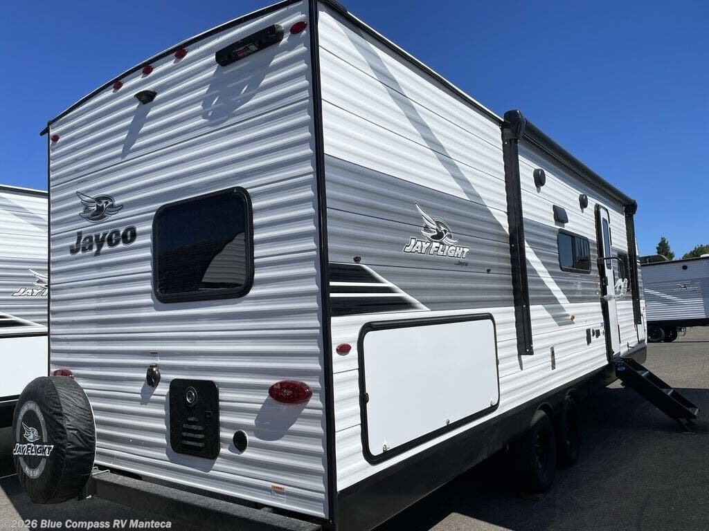 New 2026 Jayco Jay Flight SLX 261BHSW available in Manteca, California