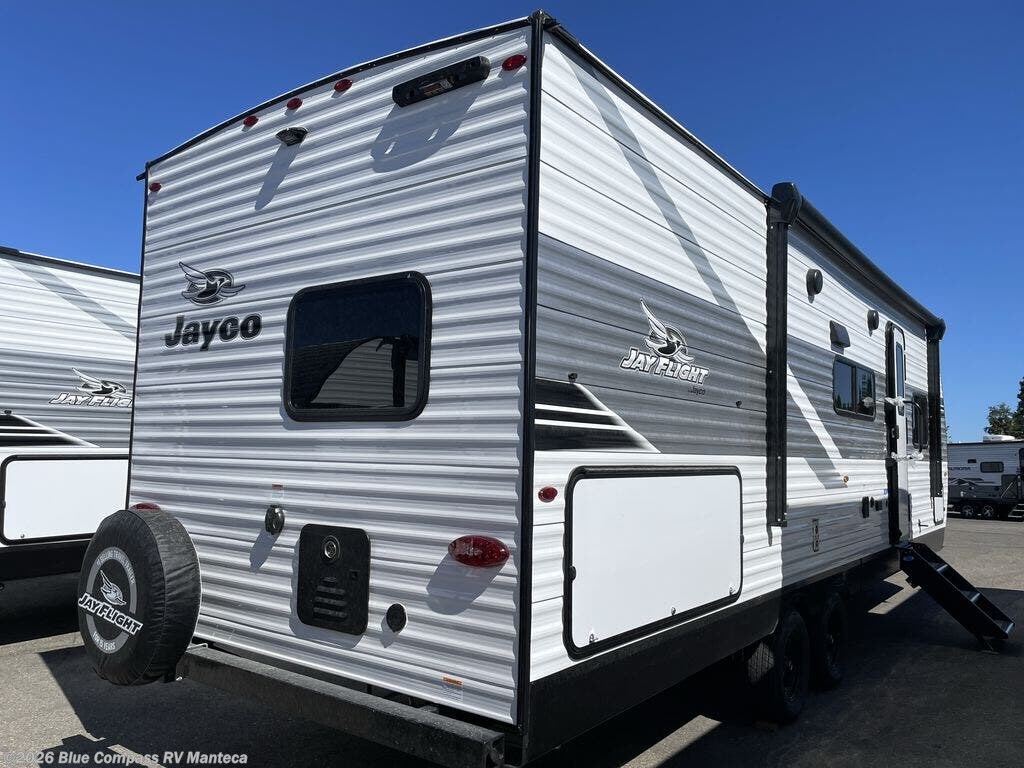 New 2026 Jayco Jay Flight SLX 261BHSW available in Manteca, California