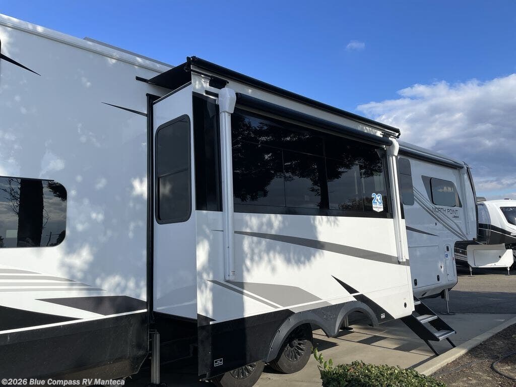 New 2026 Jayco North Point 390CKDS available in Manteca, California