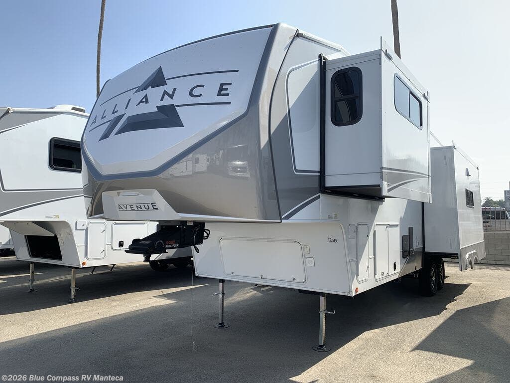 2026 Avenue 32RLS by Alliance RV from Blue Compass RV Manteca in Manteca, California