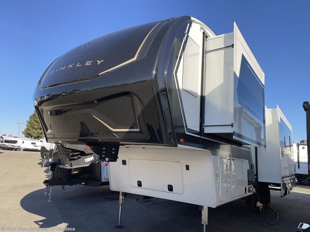2026 Model Z 2900 by Brinkley RV from Blue Compass RV Manteca in Manteca, California