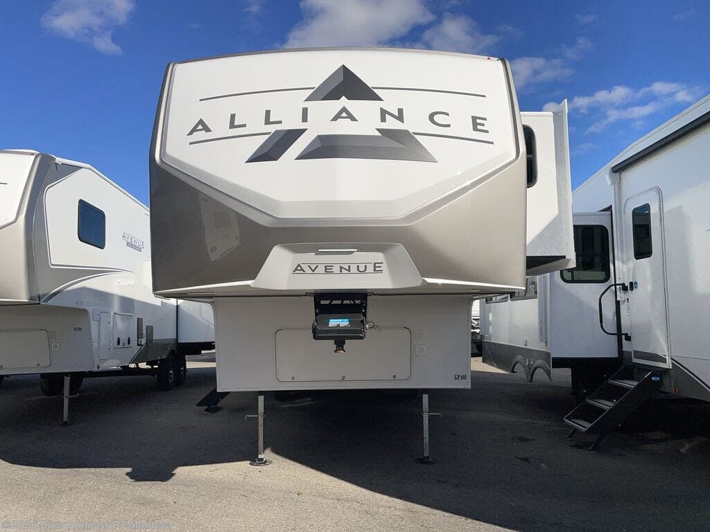 2026 Avenue 32RLS by Alliance RV from Blue Compass RV Manteca in Manteca, California