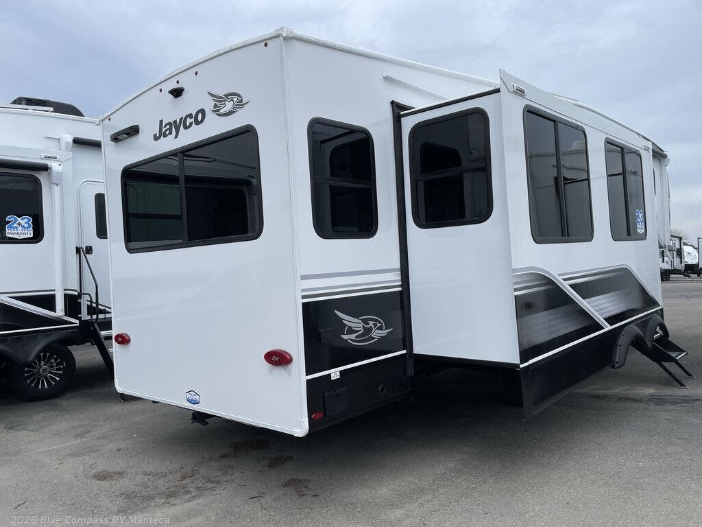 New 2026 Jayco Eagle SLE 30RLT available in Manteca, California