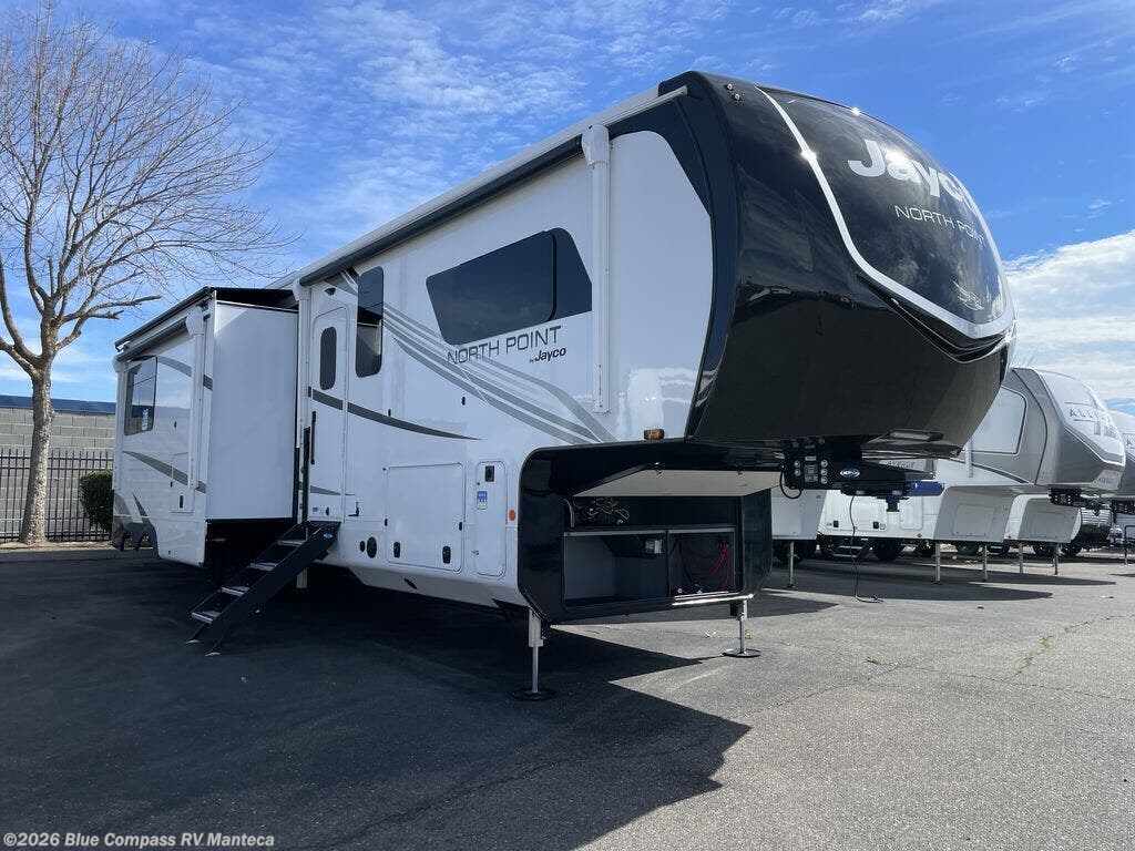New 2026 Jayco North Point 395DSDB available in Manteca, California