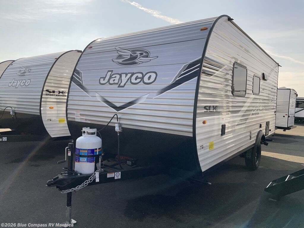 2026 Jay Flight SLX 175FQW by Jayco from Blue Compass RV Manteca in Manteca, California