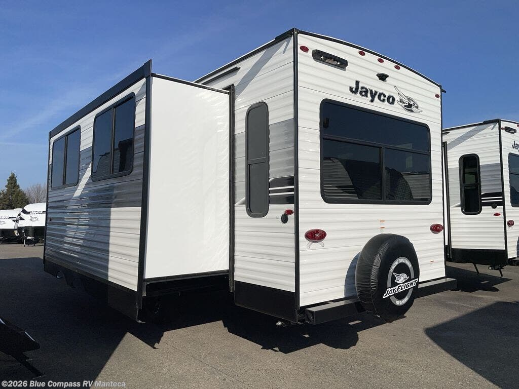 New 2026 Jayco Jay Flight SLX 262RLSW available in Manteca, California