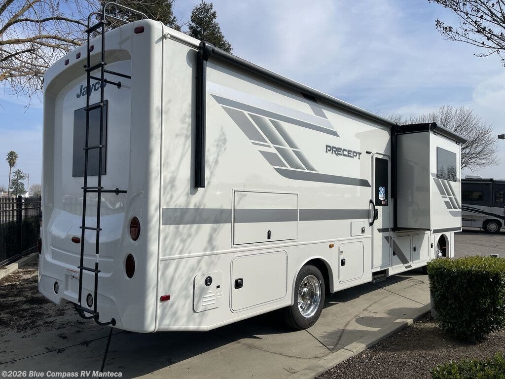New 2026 Jayco Precept 31UL available in Manteca, California