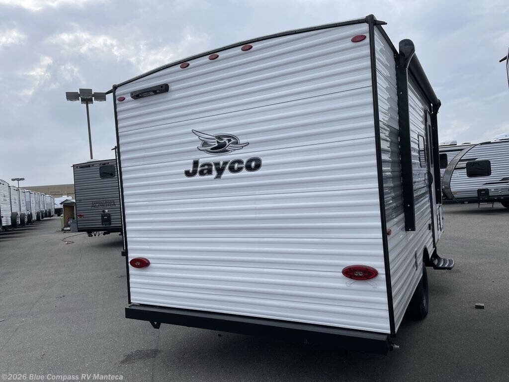 New 2026 Jayco Jay Flight SLX 170BHW available in Manteca, California