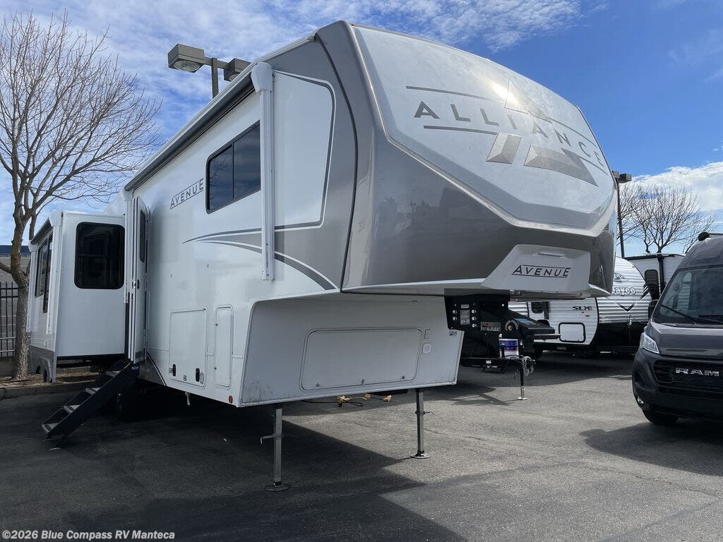 New 2026 Alliance RV Avenue 32RLS available in Manteca, California