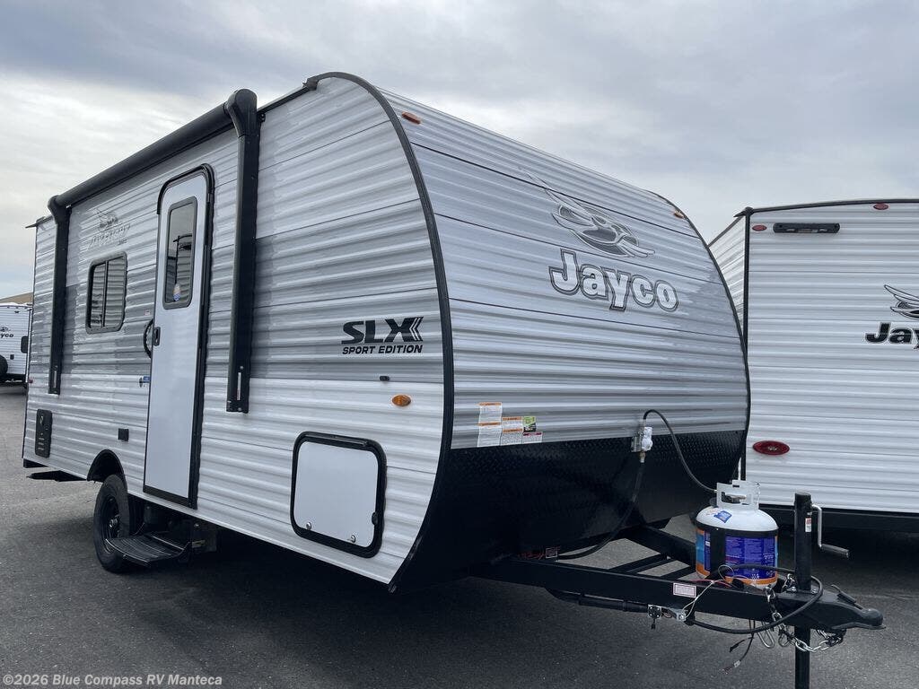 New 2026 Jayco Jay Flight SLX 170FQW available in Manteca, California