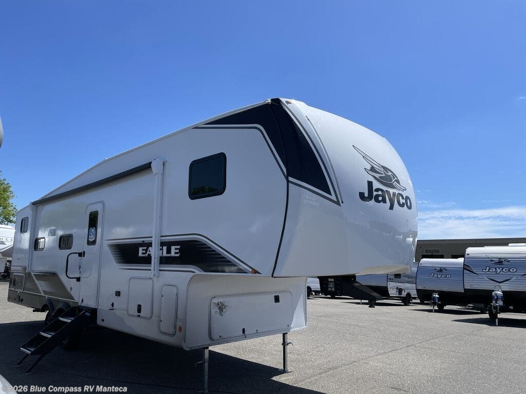 New 2026 Jayco Eagle SLE 28BHU available in Manteca, California