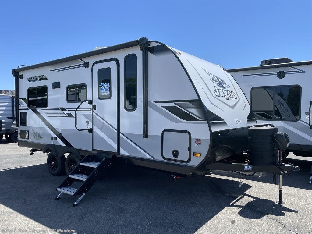 Used 2025 Jayco Jay Feather 19MRK available in Manteca, California