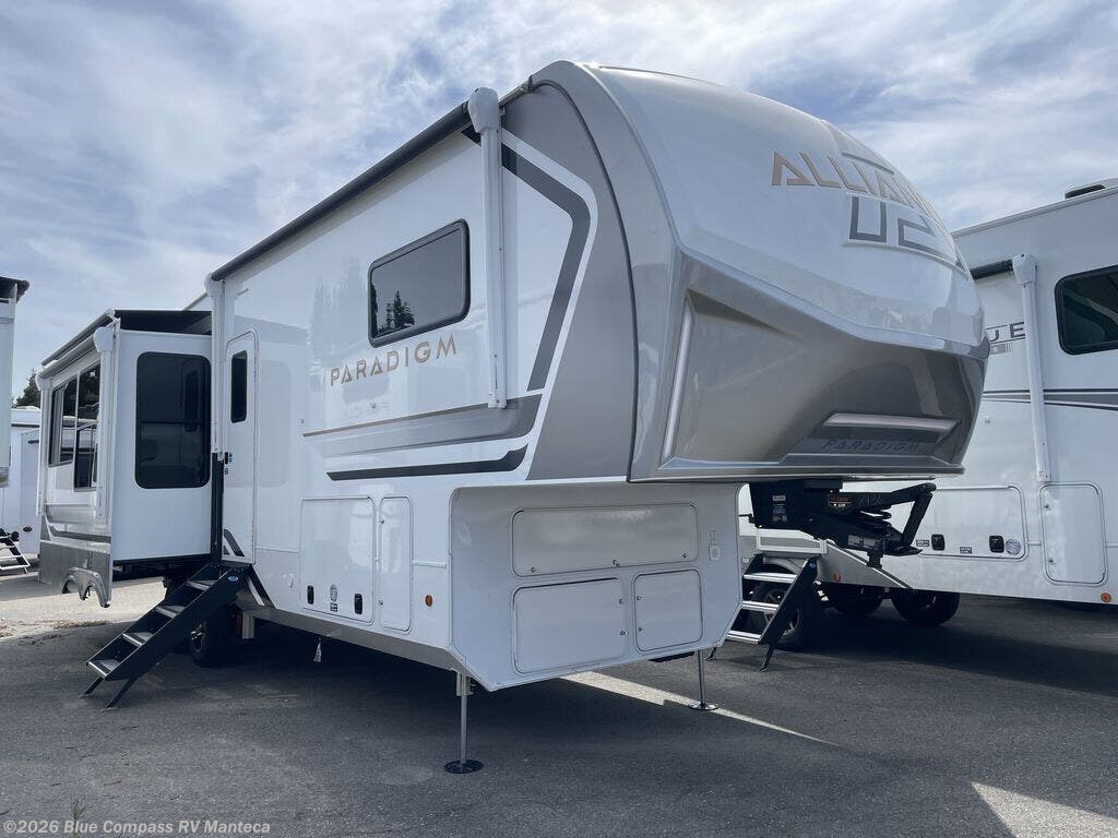 New 2026 Alliance RV Paradigm 310RL available in Manteca, California