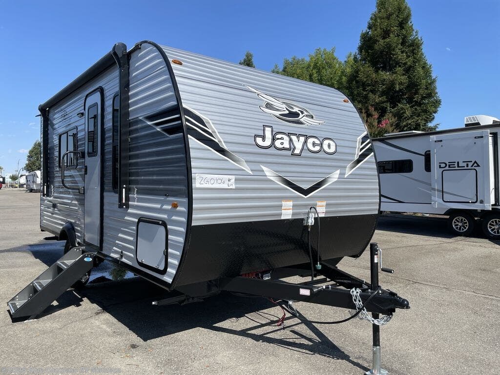 New 2026 Jayco Jay Flight SLX 175FQW available in Manteca, California