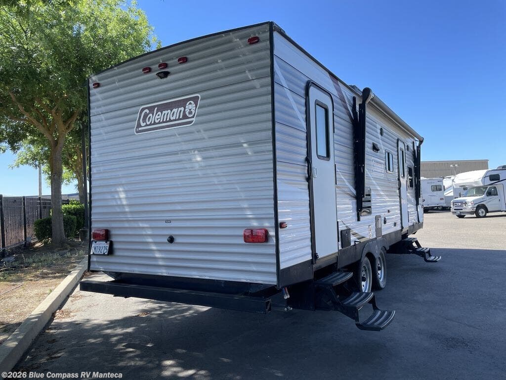 2018 Lantern Series 263BHWE by Coleman from Blue Compass RV Manteca in Manteca, California