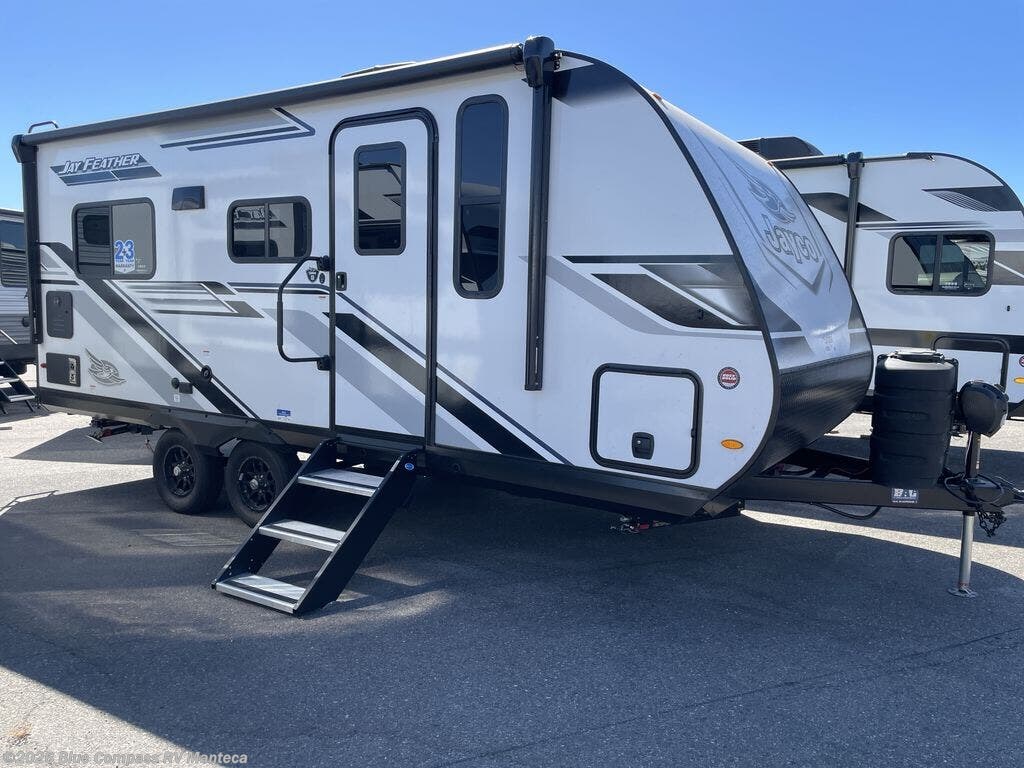 New 2026 Jayco Jay Feather 19MRK available in Manteca, California