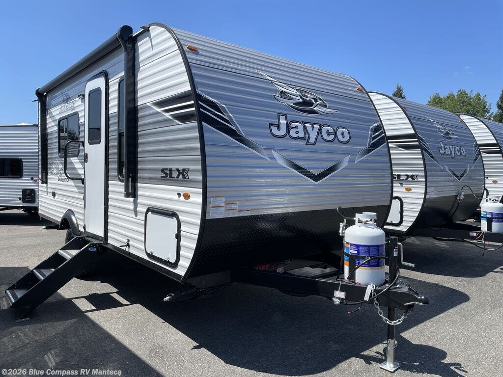 New 2026 Jayco Jay Flight SLX 175FQW available in Manteca, California