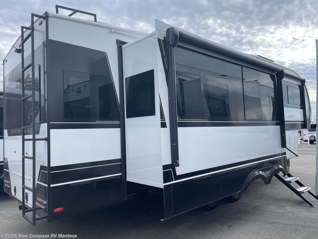2027 Model Z 2900 by Brinkley RV from Blue Compass RV Manteca in Manteca, California