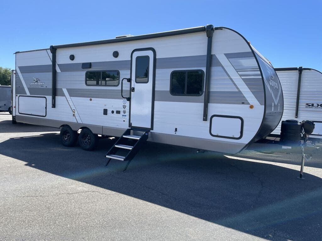 New 2027 Jayco Jay Flight 261BHSW available in Manteca, California