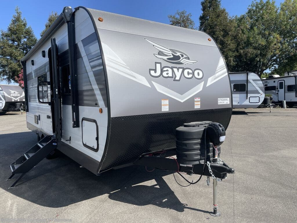 New 2027 Jayco Jay Flight 225MLSW available in Manteca, California