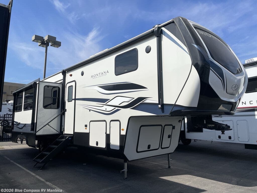 Used 2024 Keystone Montana High Country 351BH available in Manteca, California