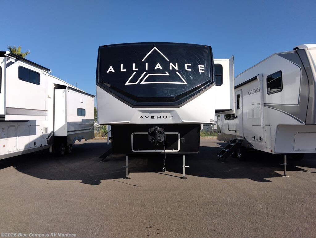 2026 Avenue 32RLS by Alliance RV from Blue Compass RV Manteca in Manteca, California