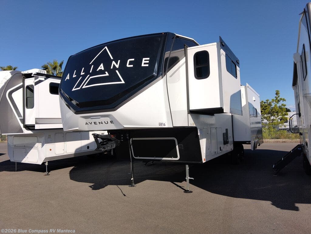 New 2026 Alliance RV Avenue 32RLS available in Manteca, California