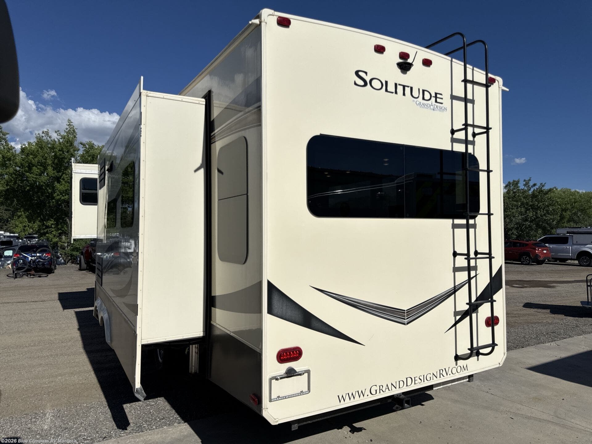Used 2020 Grand Design Solitude 310GK available in Manteca, California