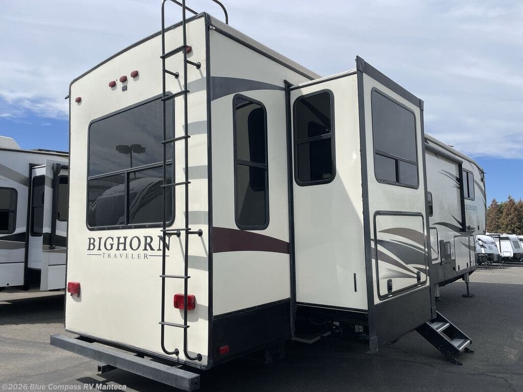2019 Bighorn Traveler 32CK by Heartland from Blue Compass RV Manteca in Manteca, California