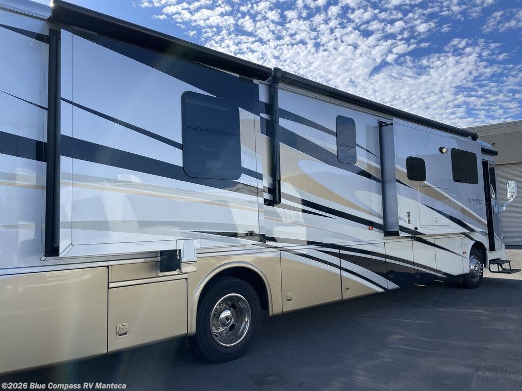 2017 Ventana LE 4044 by Newmar from Blue Compass RV Manteca in Manteca, California