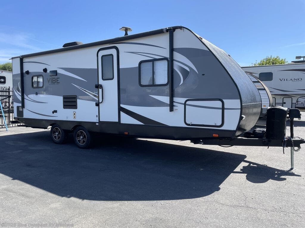 2019 Vibe Extreme Lite 224RLS by Forest River from Blue Compass RV Manteca in Manteca, California