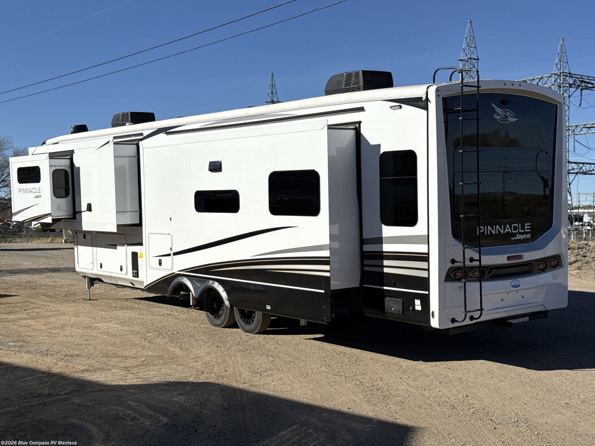 2026 Pinnacle 38SSWS by Jayco from Blue Compass RV Manteca in Manteca, California