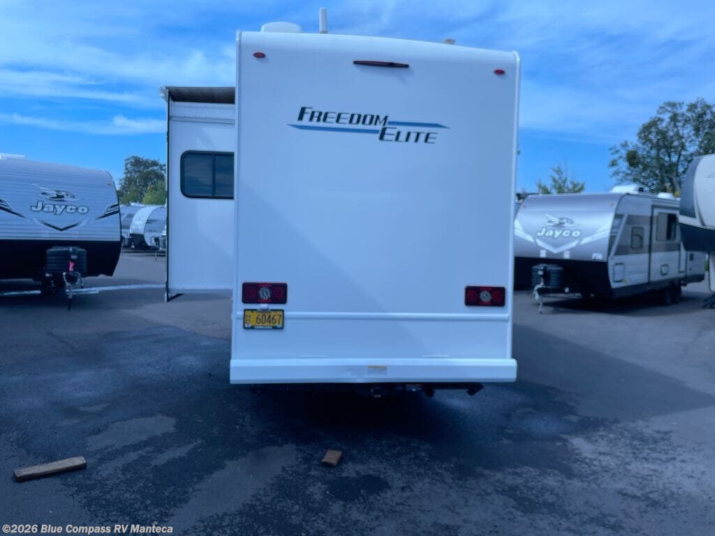 2024 Freedom Elite 24FL by Thor Motor Coach from Blue Compass RV Manteca in Manteca, California
