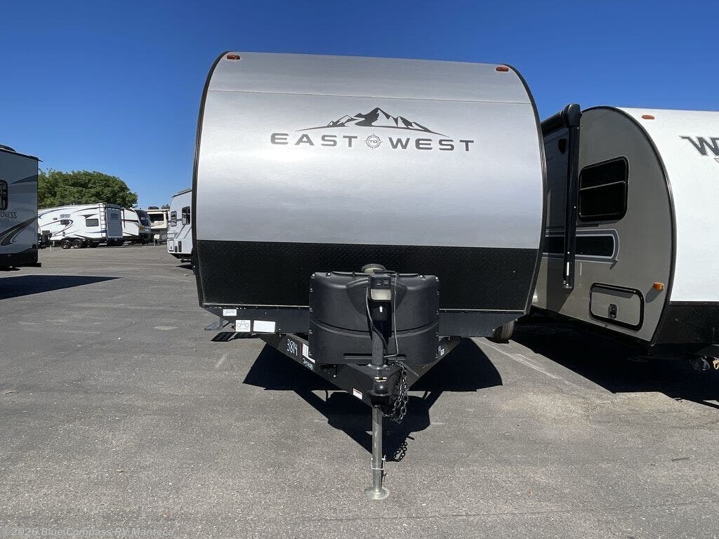 Used 2020 East to West Della Terra 25 KRB available in Manteca, California