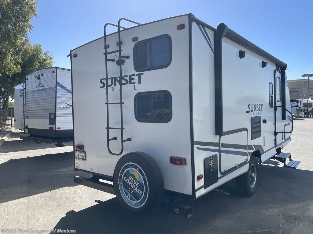 2021 Sunset Trail SS188BH by CrossRoads from Blue Compass RV Manteca in Manteca, California