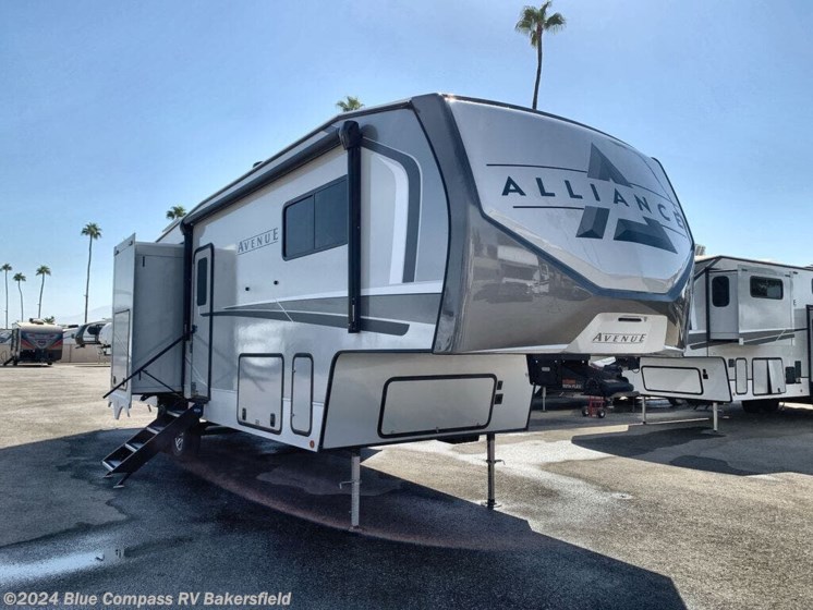 New 2025 Alliance RV Avenue 33RKS available in Bakersfield, California