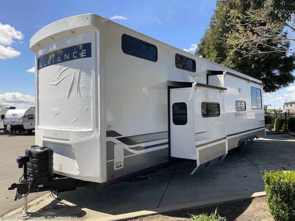 2025 Alliance RV Benchmark 44LFT RV for Sale in Bakersfield, CA 93313 ...