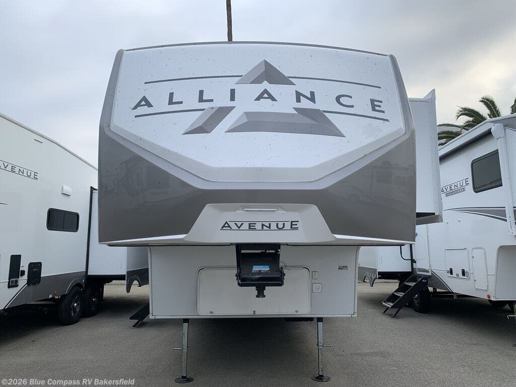 2026 Avenue 32RLS by Alliance RV from Blue Compass RV Bakersfield in Bakersfield, California