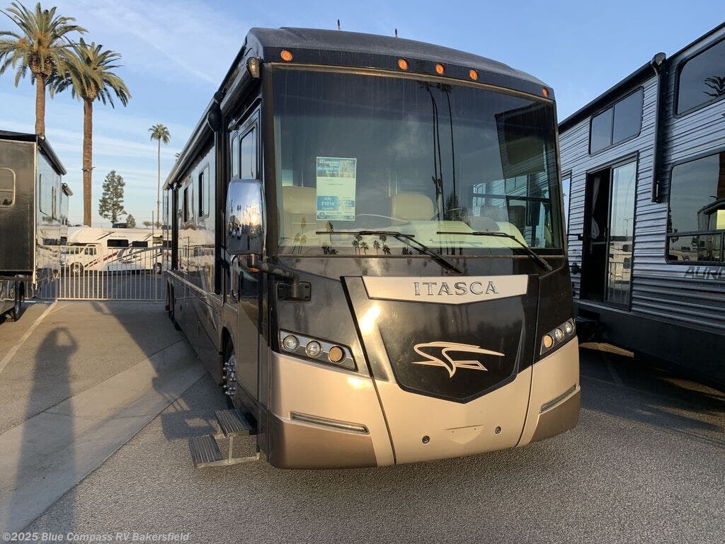 Used 2013 Itasca Meridian 42E available in Bakersfield, California