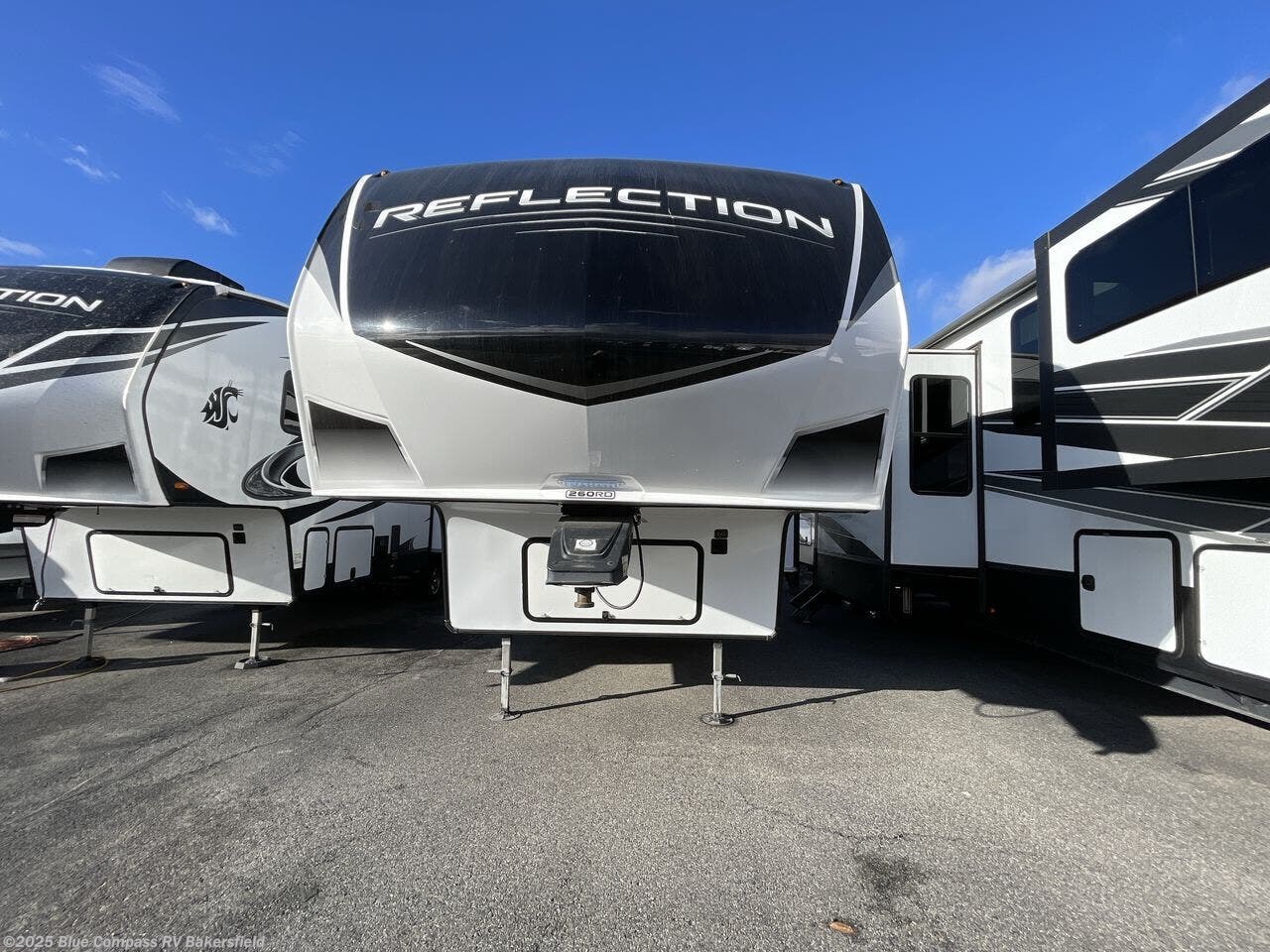 Used 2022 Grand Design Reflection 150 Series 260RD available in Bakersfield, California