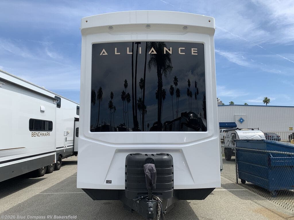 New 2026 Alliance RV Benchmark 44LFT available in Bakersfield, California