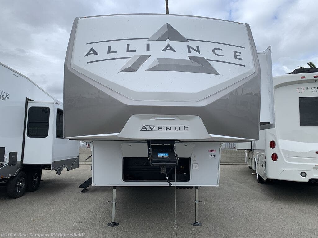 New 2026 Alliance RV Avenue 32RLS available in Bakersfield, California