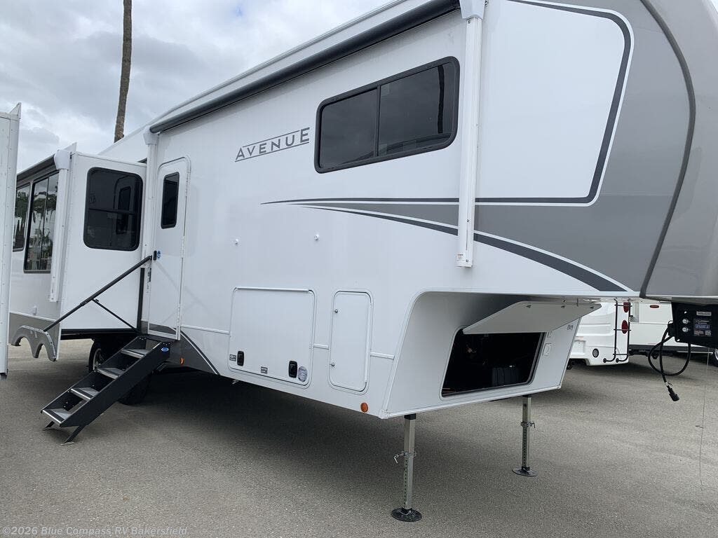 2026 Avenue 32RLS by Alliance RV from Blue Compass RV Bakersfield in Bakersfield, California
