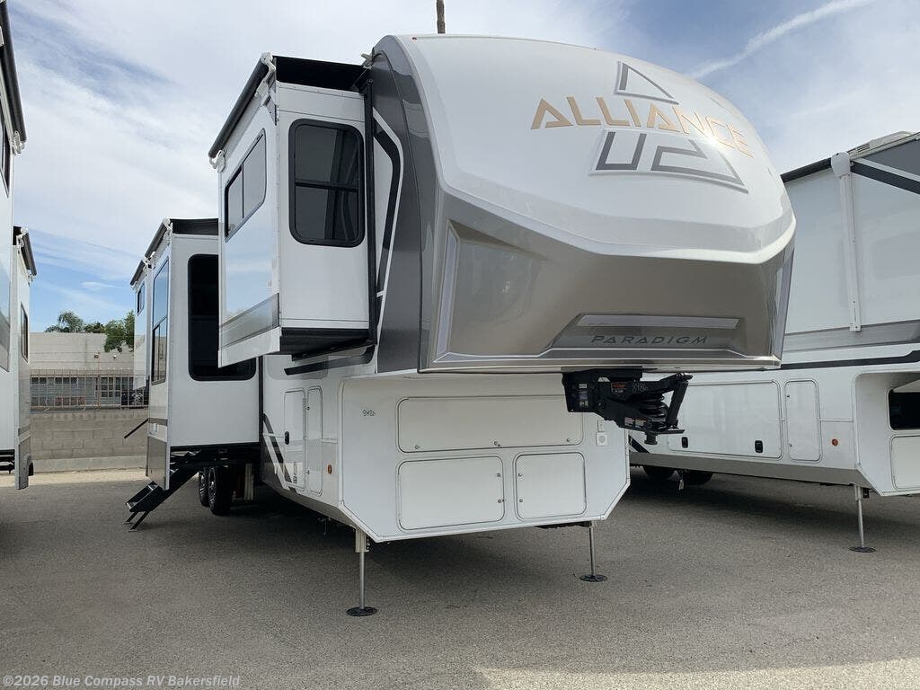 2026 Paradigm 385FL by Alliance RV from Blue Compass RV Bakersfield in Bakersfield, California