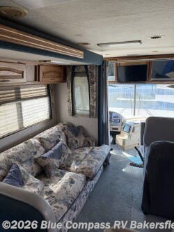 Used 2000 National RV Tradewinds M-7370 available in Bakersfield, California