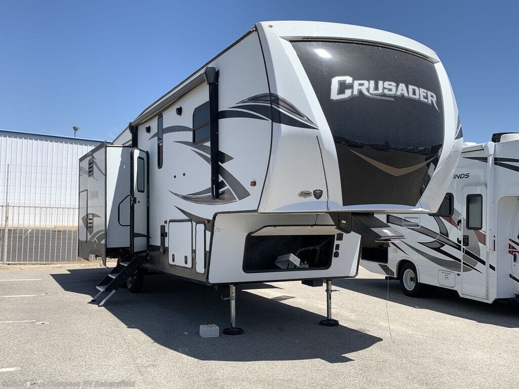 Used 2019 Prime Time Crusader 315RSK available in Bakersfield, California