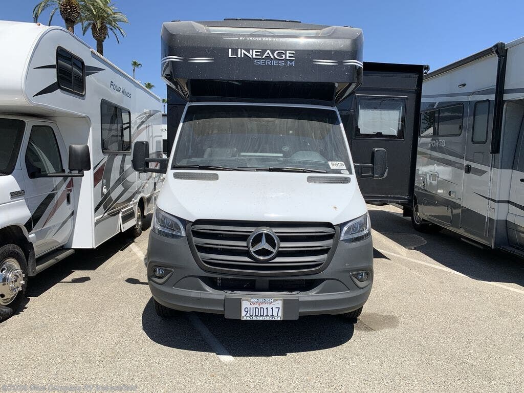 2025 Lineage Series M 25FW by Grand Design from Blue Compass RV Bakersfield in Bakersfield, California